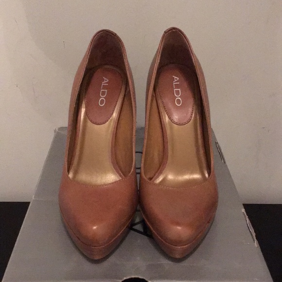 Camel Heels